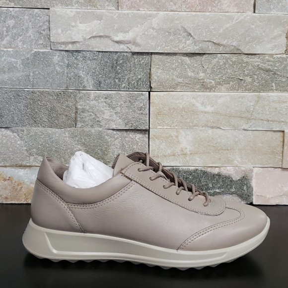 ECCO Flexure Runner - Picture 10 of 13